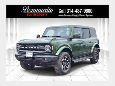 2025 Ford Bronco Outer Banks