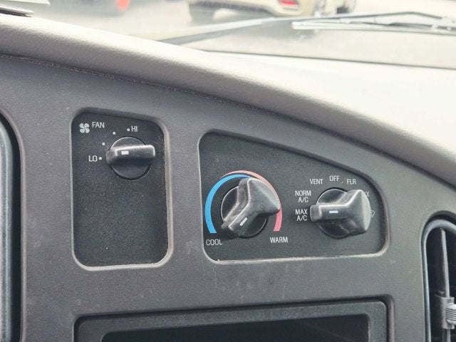 2006 Ford E-150 Commercial
