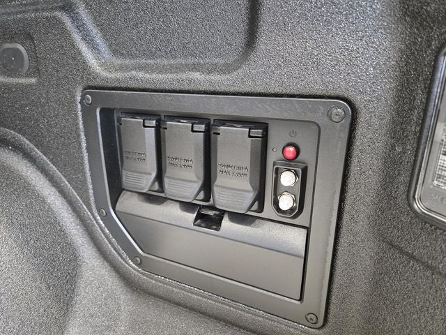 2025 Chevrolet Silverado EV RST