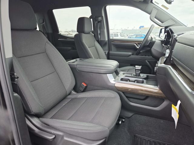 2025 Chevrolet Silverado 1500 LT LT1