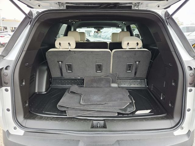 2022 Chevrolet Traverse LS