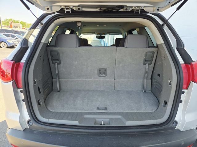 2010 Chevrolet Traverse LT 1LT