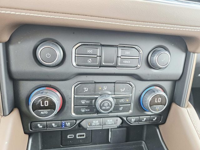 2024 Chevrolet Suburban High Country