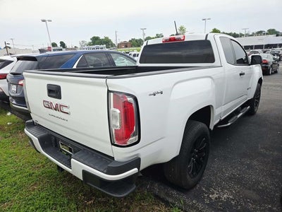 2022 GMC Canyon Elevation Standard