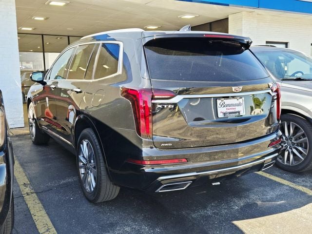 2024 Cadillac XT6 Premium Luxury