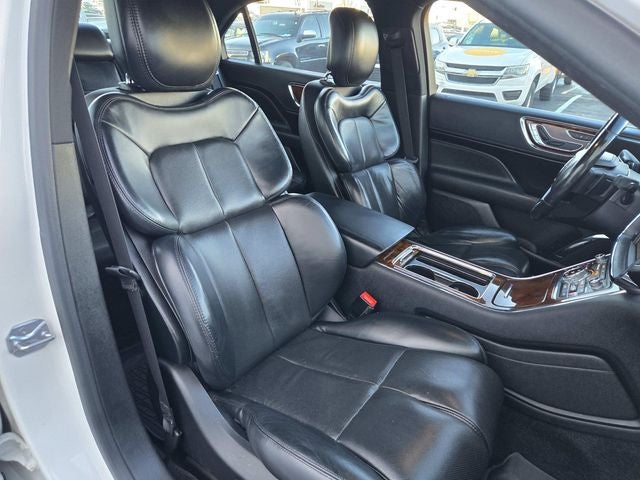 2018 Lincoln Continental Select