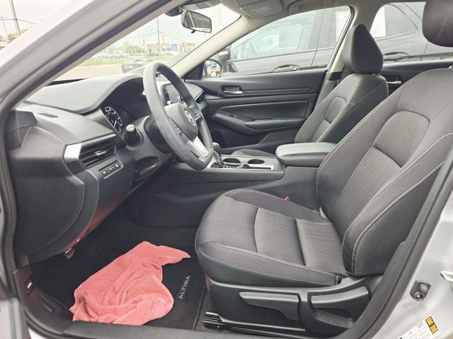 2022 Nissan Altima 2.5 S