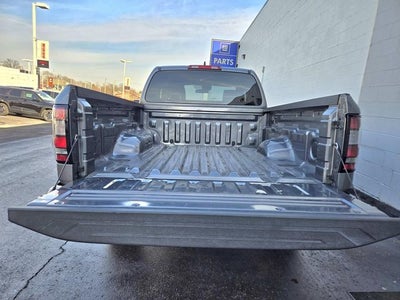 2022 Nissan Frontier S