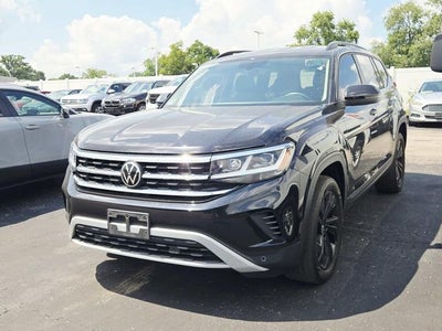 2022 Volkswagen Atlas 3.6L V6 SE w/Technology