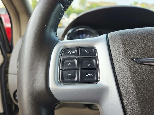 2015 Chrysler Town & Country Touring