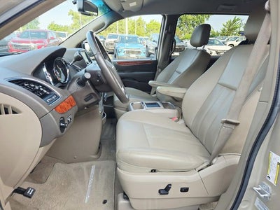 2015 Chrysler Town & Country Touring