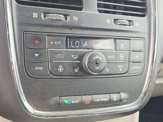 2016 Chrysler Town & Country Limited