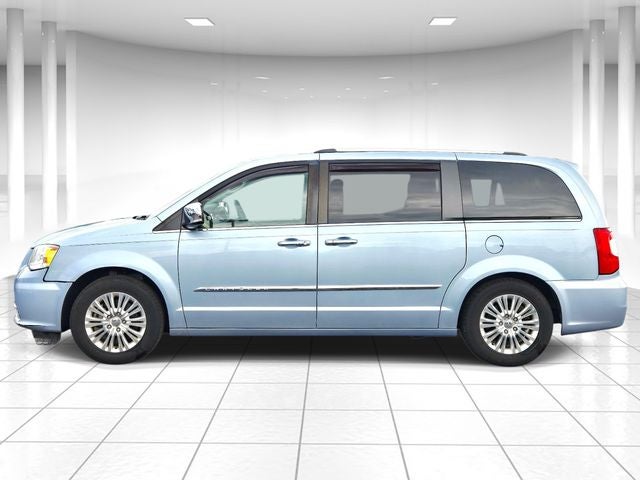 2016 Chrysler Town & Country Limited