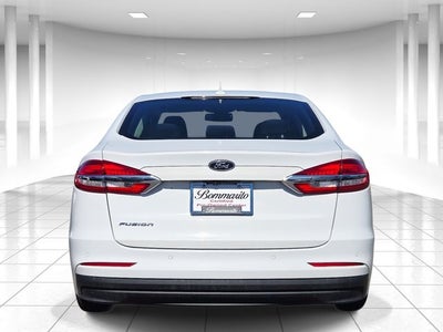 2020 Ford Fusion SE