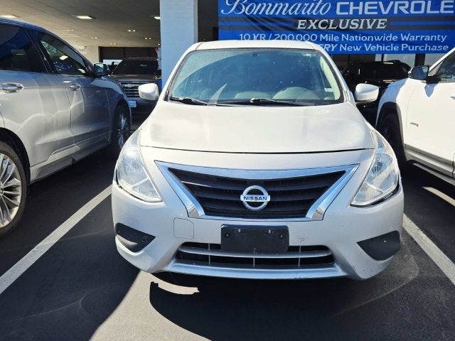 2017 Nissan Versa 1.6 SV