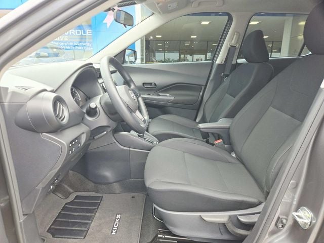 2024 Nissan Kicks S