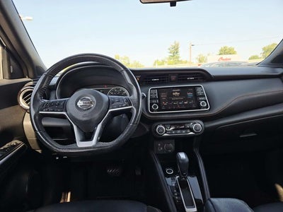 2019 Nissan Kicks SR