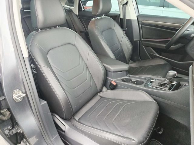2019 Volkswagen Jetta SEL Premium