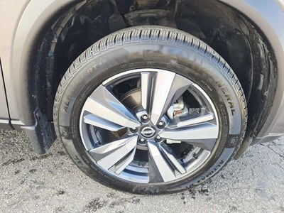 2022 Nissan Rogue SL