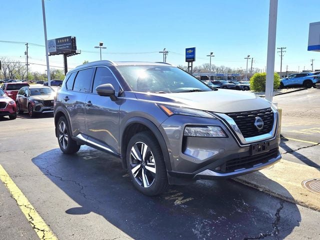 2022 Nissan Rogue SL