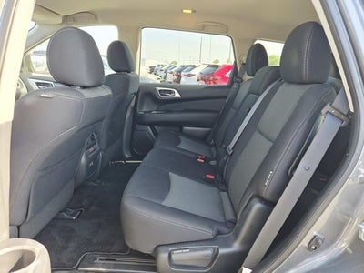 2020 Nissan Pathfinder S