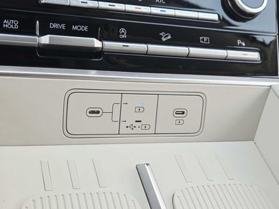 2025 Hyundai Santa Fe SE