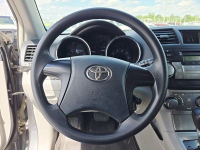 2013 Toyota Highlander Base Plus