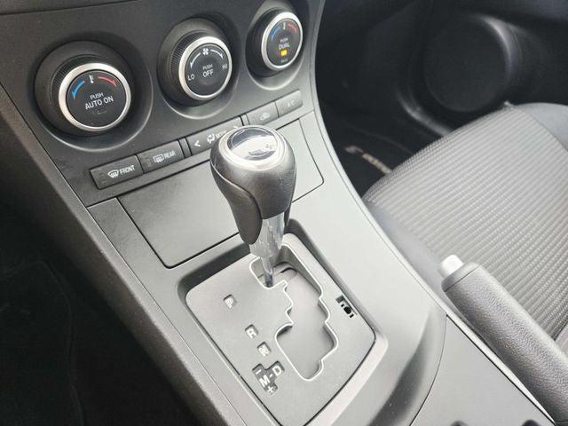 2013 Mazda Mazda3 i Touring