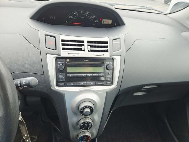 2007 Toyota Yaris Base