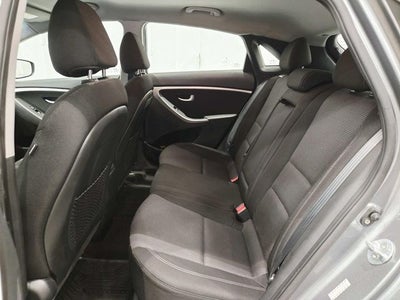 2017 Hyundai Elantra GT Base