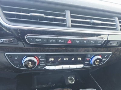 2019 Audi Q7 55 Prestige quattro