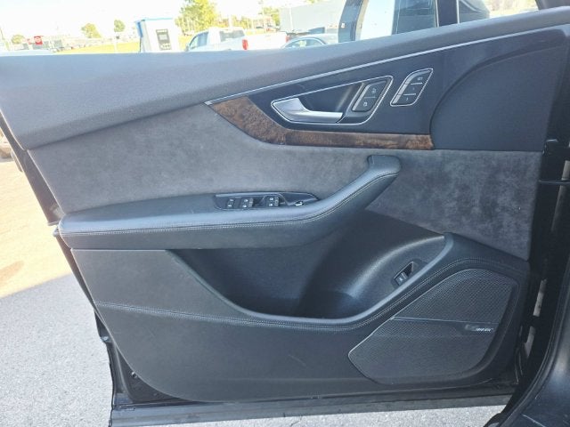 2019 Audi Q7 55 Prestige quattro