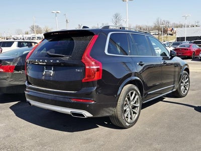 2019 Volvo XC90 T6 Momentum