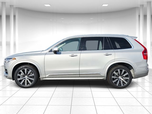 2024 Volvo XC90 B5 Plus