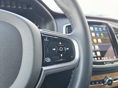 2024 Volvo XC90 B5 Plus