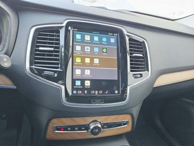 2024 Volvo XC90 B5 Plus