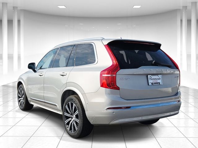 2024 Volvo XC90 B5 Plus