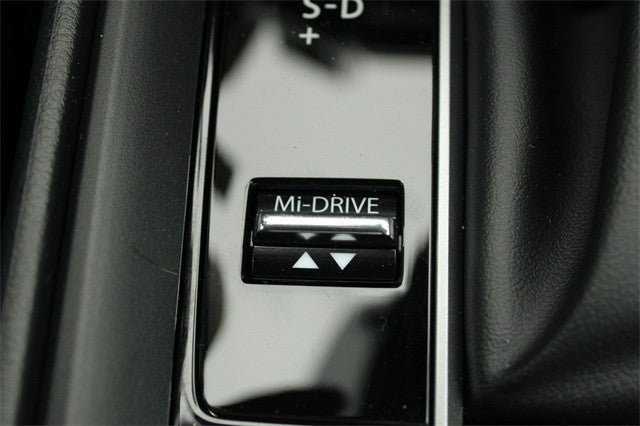 2025 Mazda Mazda CX-50 Hybrid Premium AWD