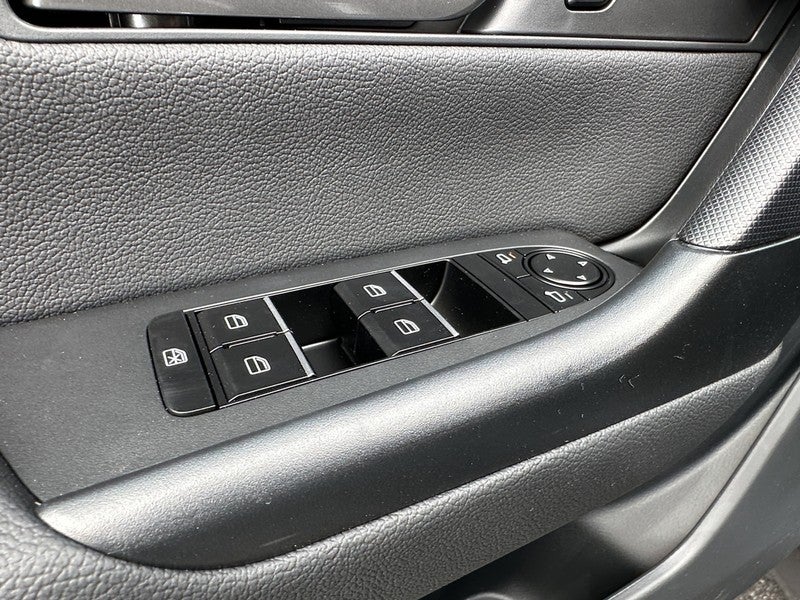 2025 Mazda Mazda CX-50 Hybrid Premium AWD