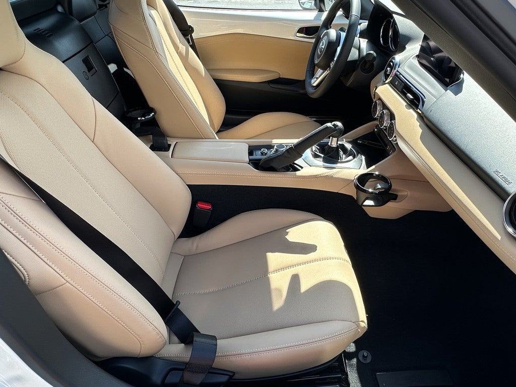 2026 Mazda Mazda MX-5 Miata RF Grand Touring