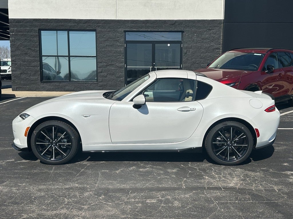 2026 Mazda Mazda MX-5 Miata RF Grand Touring